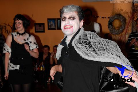 Latin Halloween 109 2009-10-31