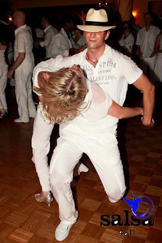 White Sommer Salsa Night 107 2009-08-15